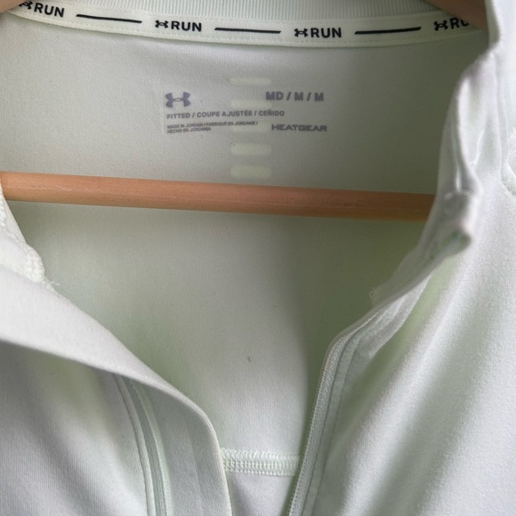 UNDER ARMOUR Run womens medium 1/4 zip yellow long sleeve - Picture 7 of 7